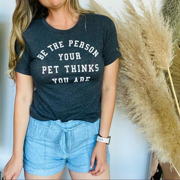 3/$20 NEW TARGET Fifth Sun Grey White Screen Printed Tee Shirt Crop Top M - Picture 3 of 7